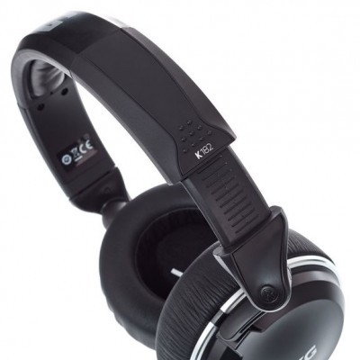 AKG K-182