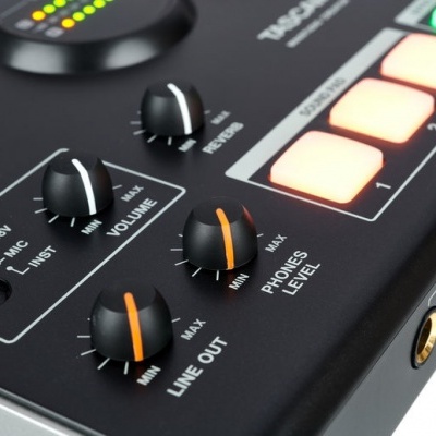 Tascam MiNiSTUDIO Creator US-42B