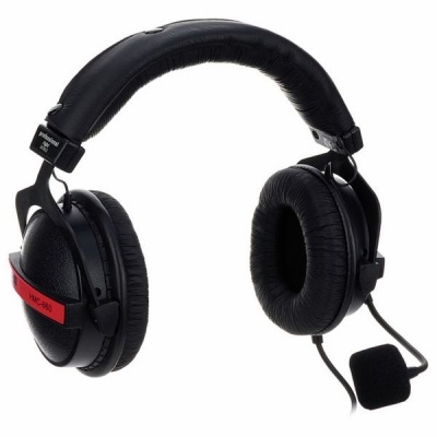 Auricular preto com microfone e acolchoamento