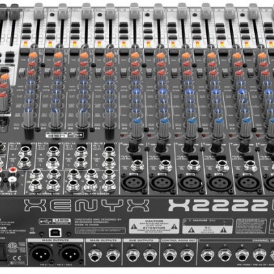 Behringer Xenyx X2222USB