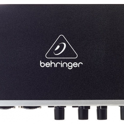 Behringer U-Phoria UMC202HD