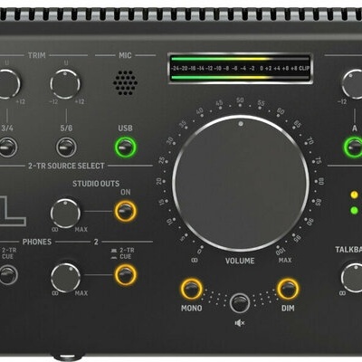 Behringer Studio XL Behringer Studio XL