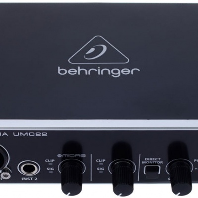 Behringer U-Phoria UMC22