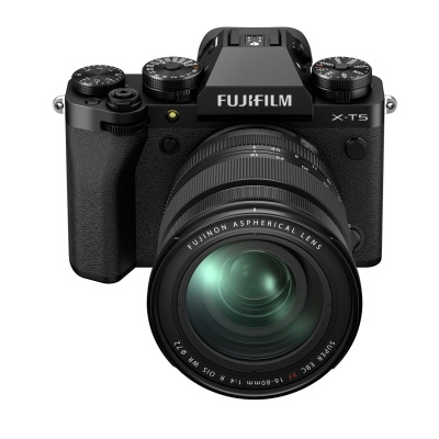 Fujifilm X-T5 + XF 16-80mm f/4.0 R