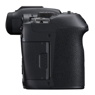 Canon R7 + RF-S 18-150mm f/3.5-6.3 IS STM