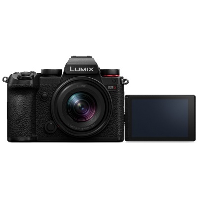 Panasonic S5D Black + 18-40mm f/4.5-6.3