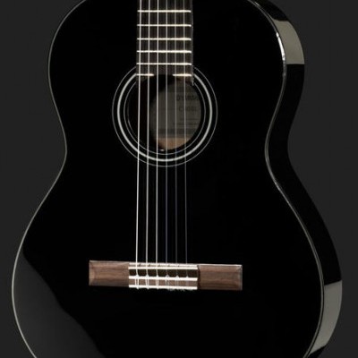 Yamaha C40 BL Bundle 2