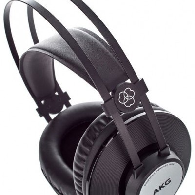 AKG K-72