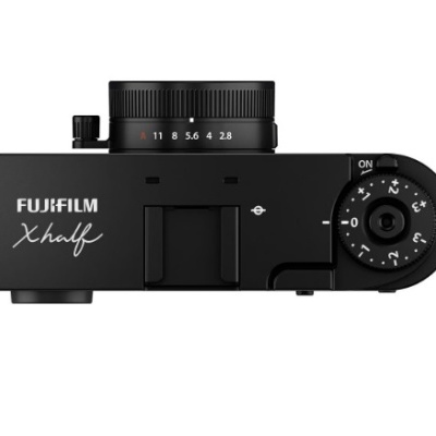 Fujifilm X half Preto