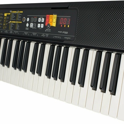 Yamaha PSR-F52
