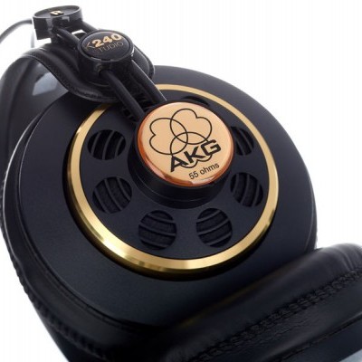 AKG K-240 Studio