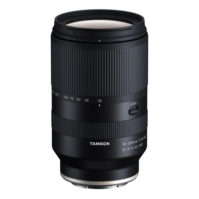 Tamron 18-300mm f/3.5-6.3 Di III-A VC VXD Sony E-mount