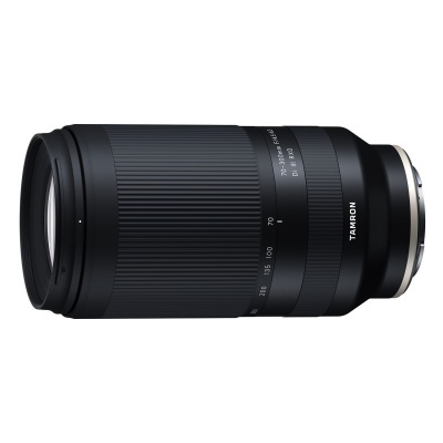 Tamron 70-300mm f/4.5-6.3 Di III RXD Sony E-mount