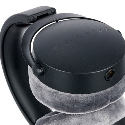 Beyerdynamic DT 700 PRO X