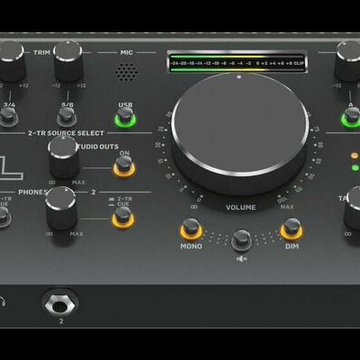 Behringer Studio XL Behringer Studio XL