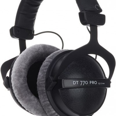beyerdynamic DT-770 Pro 250 Ohms