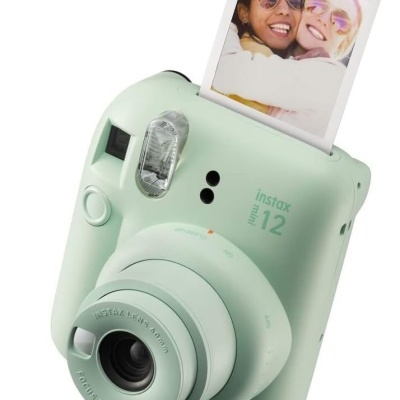 Instax Mini 12 Mint Verde Instant Camera + Film Instax Mini 10pc. + 3 Porta-fotos Instax Mini 12 Mint Verde Instant Camera + Film Instax Mini 10pc. + 3 Porta-fotos