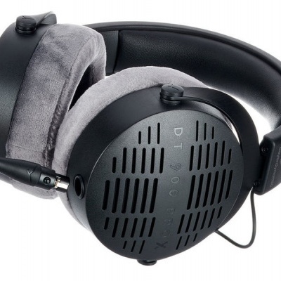 beyerdynamic DT 900 PRO X