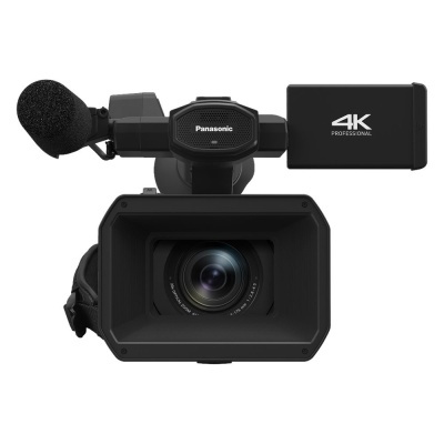Câmara de vídeo Panasonic profissional 4K preta com microfone e visor aberto