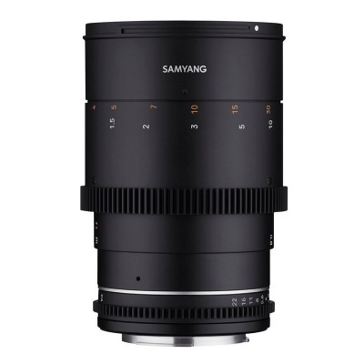 Lente fotográfica preta SAMYANG com marcações numéricas e texturas estriadas
