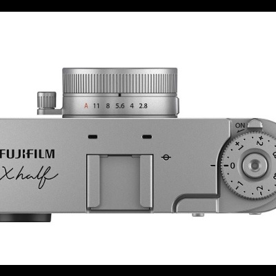 Fujifilm X half Silver