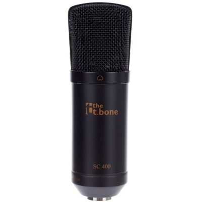 Microfone preto the t.bone SC 400 com grelha metálica em fundo branco
