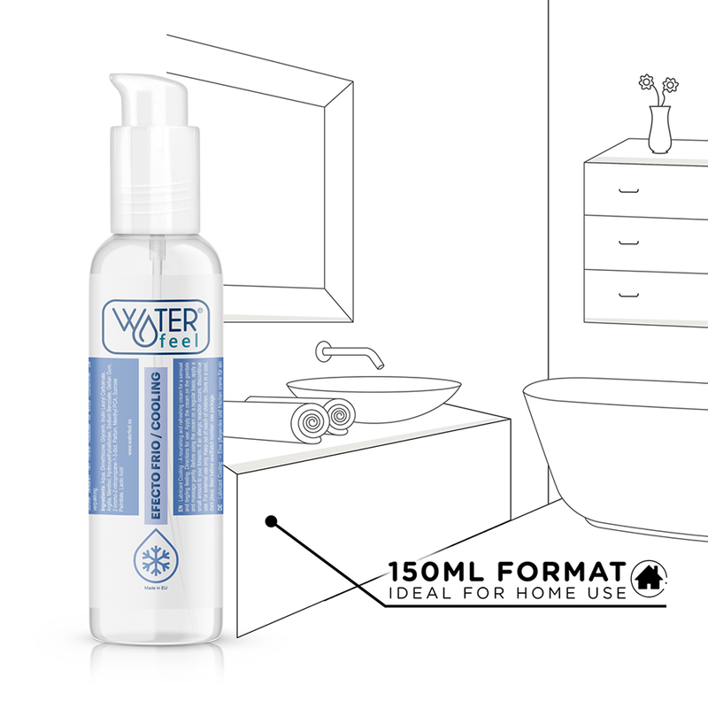 WATERFEEL – Lubrificante Efeito Frio | Base de Água 150 ml Frasco de plástico transparente com válvula pump branco e rótulo azul de produto WATER feel num cenário desenhado de casa de banho.