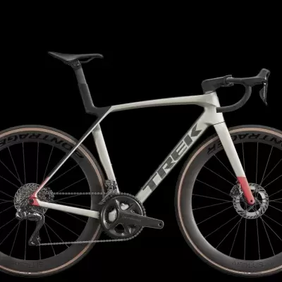 Trek Madone SL 7 Gen 8 Prata/matte