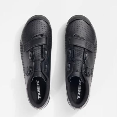 Sapato de montanha Trek Foray