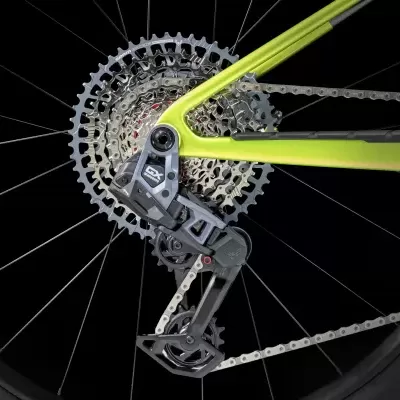 TREK Supercaliber SL 9.7 XT Gen 2 M/L TREK Supercaliber SL 9.7 XT Gen 2 M/L