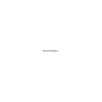 Pulseira fina em metal prateado com design entrelaçado sobre fundo branco