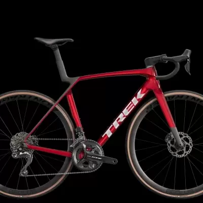 Trek Madone SL 6 Gen 8 Vermelho