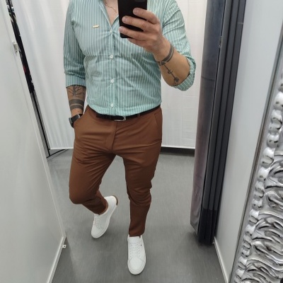 Camisa slim fit,verde riscas