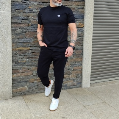 CALÇAS TAPERED PRETO