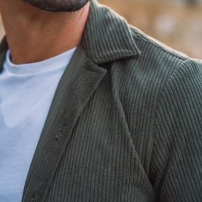 Camisa casaco, de tecido (Bombazine) VERDE