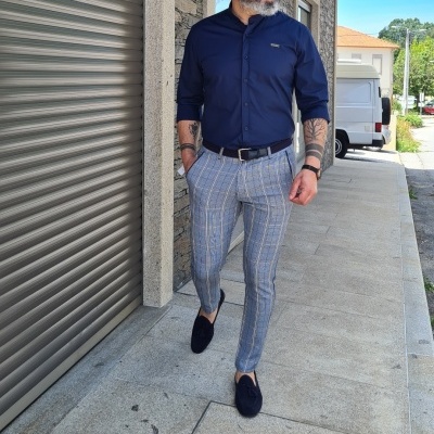 Camisa slim fit sem gola