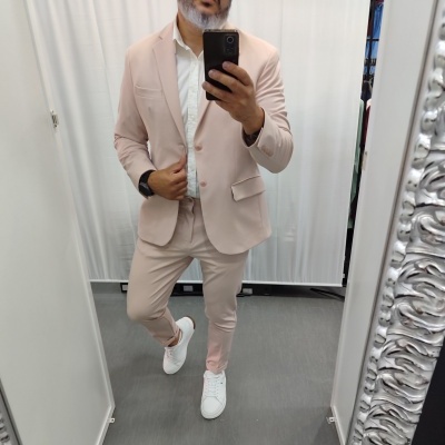 Fato slim ,cor Rosa nude  rf 31