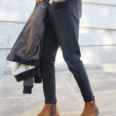 Blusão slim fit ,interior em pelo