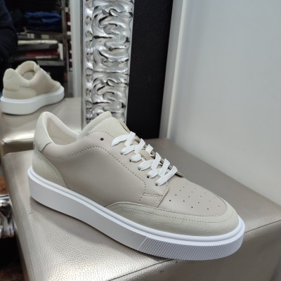 https://www.galerias-martins.pt/product/tenis-bege-2