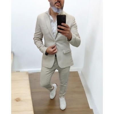 Fato slim ,cor bege linho  rf 24