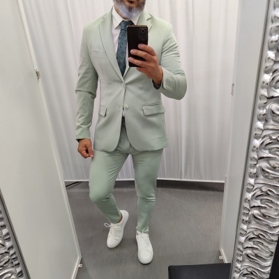 Fato slim ,cor verde agua  rf 25