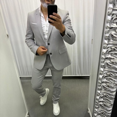 Fato regular fit ,cor cinza claro  rf 29