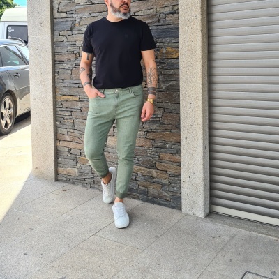 Calça ganga slim fit curta