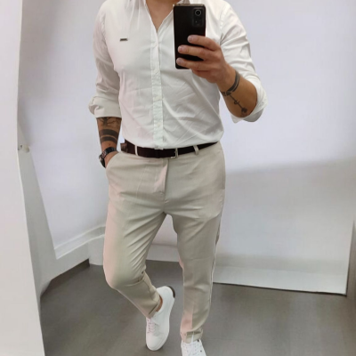 Fato slim ,cor bege linho  rf 24