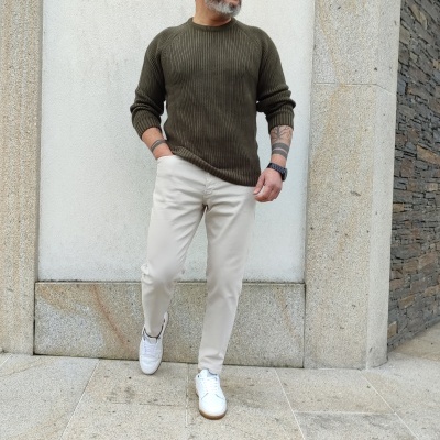 CALÇAS TAPERED BEGE