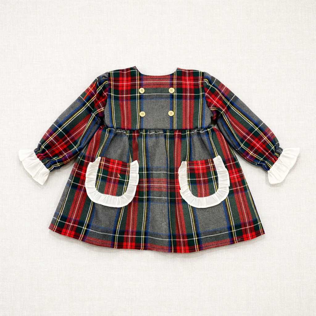 Vestido infantil xadrez vermelho, verde, azul e cinza com bolsos e punhos brancos frisados