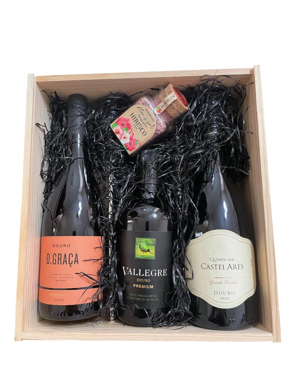 &#x23;222&#x20;Cabaz&#x20;&#x28;Vinho&#x20;Tinto&#x20;D.Gra&#x00E7;a&#x20;Reserva,Qta&#x20;Castelares&#x20;G.Reserva&#x20;Azeite&#x20;Vallegre,Flor&#x20;de&#x20;sal&#x29;