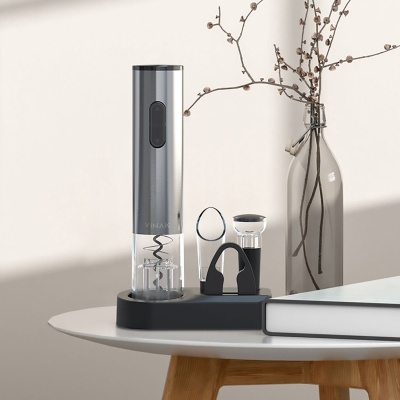 Kit Wine Set Vinak a Pilhas