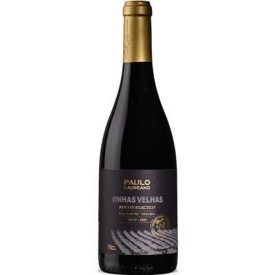 https://www.garrafeiradalvalade.com/product/paulo-laureano-vinhas-velhas-private-selection-tinto-2018