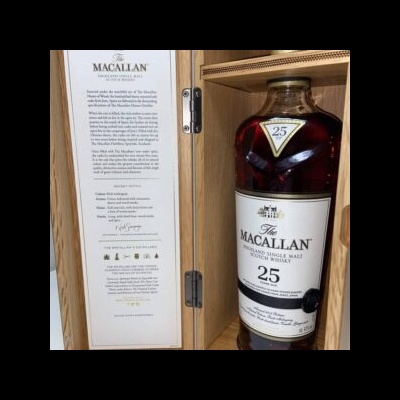 Macallan Sherry Oak 25 anos